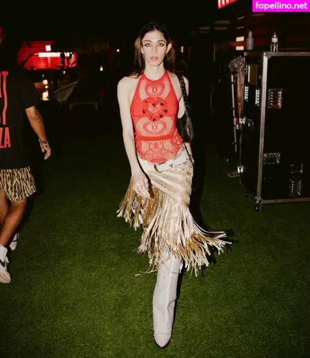 Caroline Polachek OnlyFans Thumbnail #nNAPOU8REj