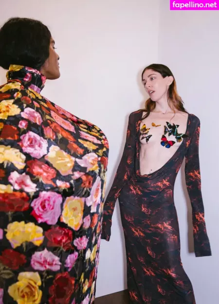 Caroline Polachek OnlyFans Thumbnail #pbmSeZO82o