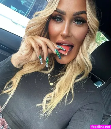 Caroline Rebenstock OnlyFans Thumbnail #bN3wsURchn