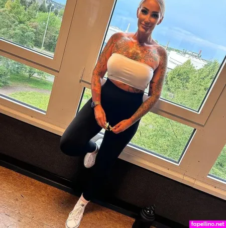 Caroline Rebenstock OnlyFans Thumbnail #zZCaPyov0v