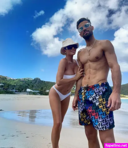 Caroline Stanbury OnlyFans Thumbnail #YLmBM2aRoh