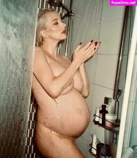 Caroline Vreeland OnlyFans Thumbnail #CmuyhV0NKH