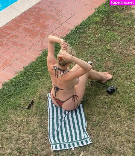 Caroline Vreeland OnlyFans Thumbnail #E61PPo53dy