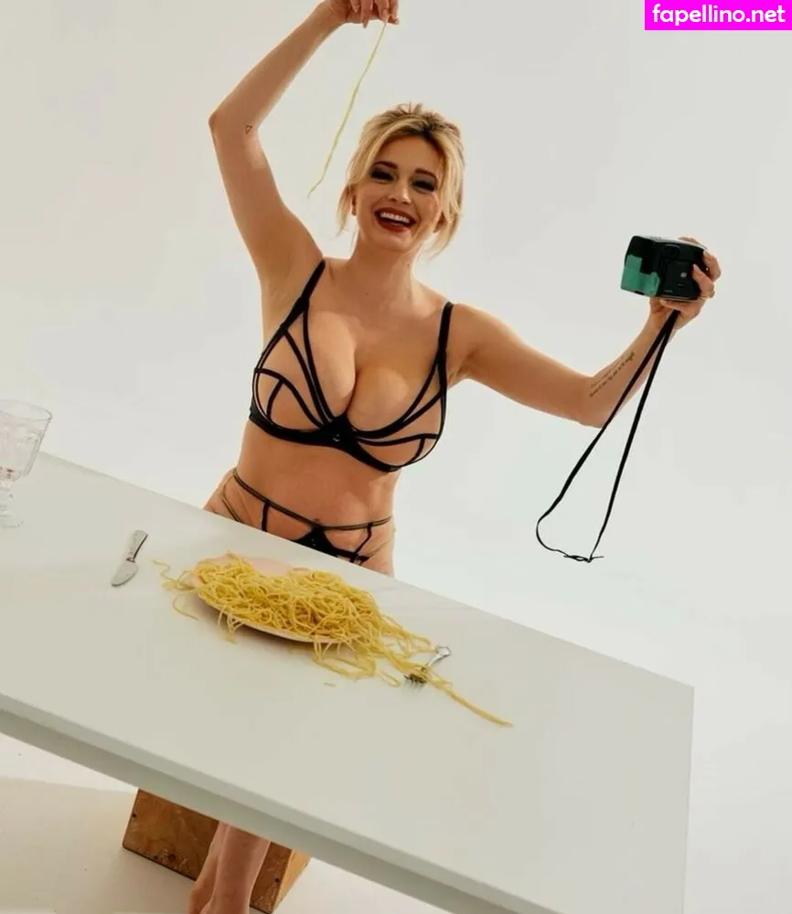 carolinevreeland, carovreeland Nude Leaked OnlyFans Photo #Ggpn5qVMxv