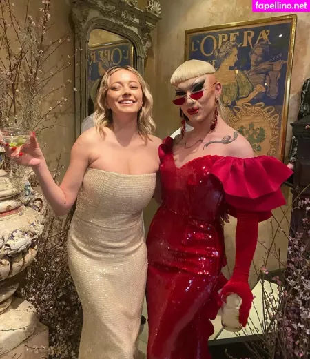 Caroline Vreeland OnlyFans Thumbnail #HQTHQlUSnr