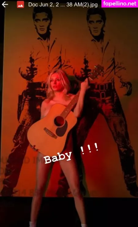 Caroline Vreeland OnlyFans Thumbnail #KxPOrzF2ML