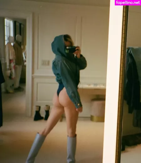 Caroline Vreeland OnlyFans Thumbnail #apnkuoNTpw