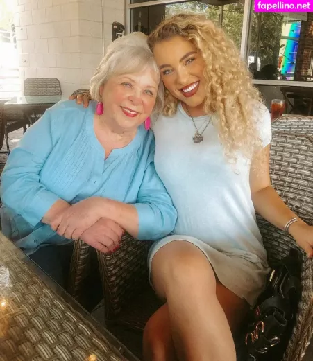 Caroline Wall OnlyFans Thumbnail #6O2s5iATbl