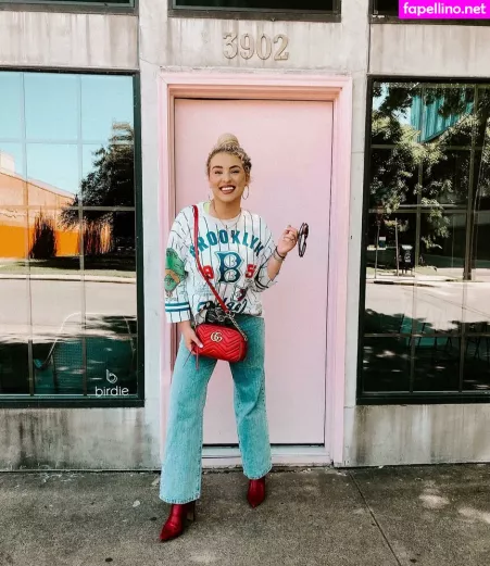 Caroline Wall OnlyFans Thumbnail #tFCR48WK2R