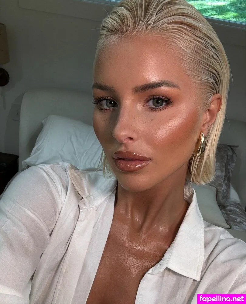 carolineweeks_ Nude Leaked OnlyFans Photo #cPjv6HvF5f