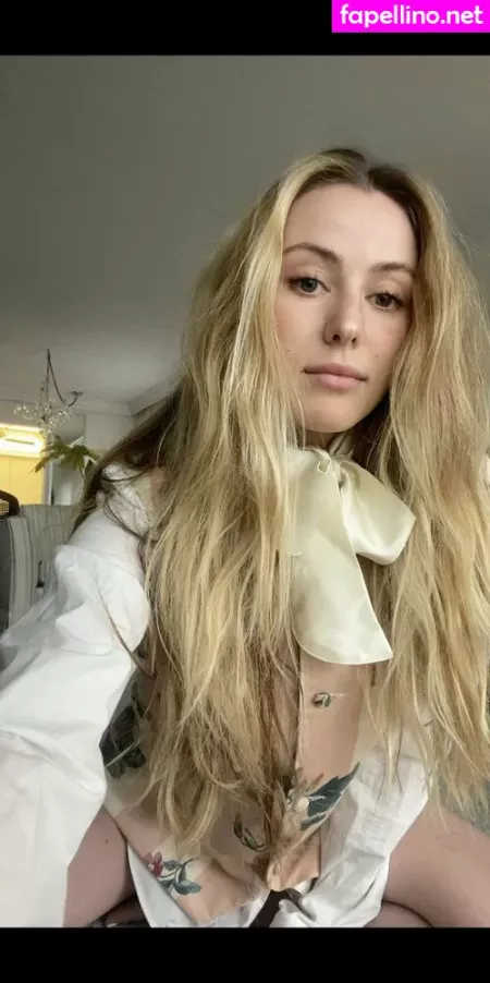 Carolinecalloway OnlyFans Thumbnail #N7jtQgwiDb