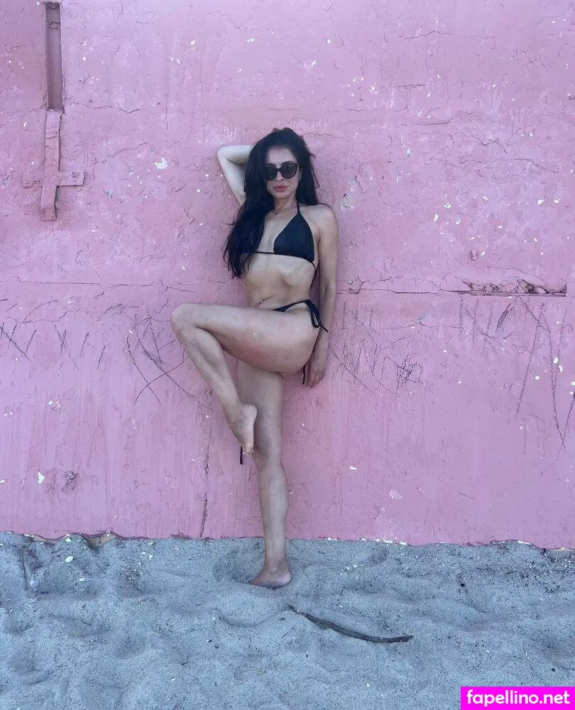 carolinedeam, carolinedean_ Nude Leaked OnlyFans Photo #OYVynYD70s