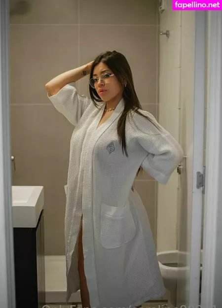 Carolinee2000 OnlyFans Thumbnail #3l9n3koB0E