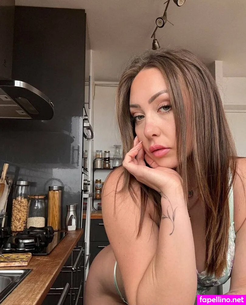 carolinefeit, carolinefiit Nude Leaked OnlyFans Photo #a7GPqredfi