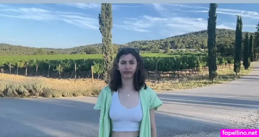 Carolinekonstnar OnlyFans Thumbnail #RHhHVwhntB