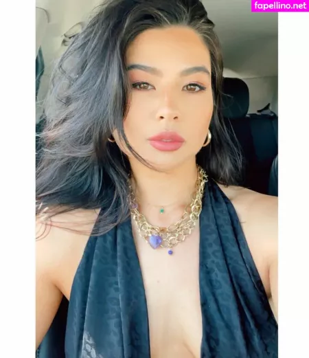 Carolinekwan OnlyFans Thumbnail #JYB6geujPk