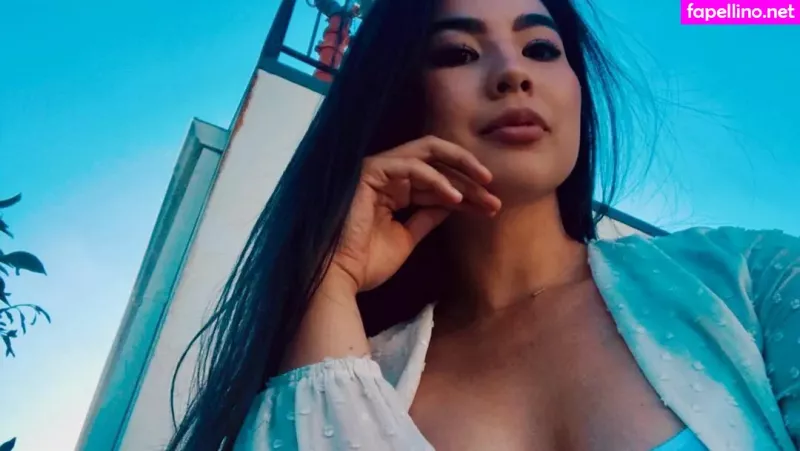 Carolinekwan OnlyFans Thumbnail #QlAEf83O9C
