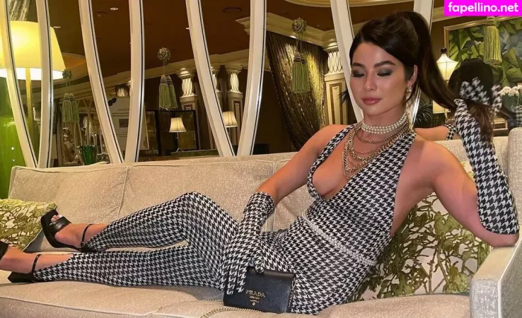 Carolinekwan OnlyFans Thumbnail #drwweo65D7