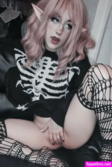 Carolinemeeoww OnlyFans Thumbnail #zNypIUPRbG