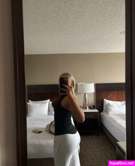 Carolinepalmer OnlyFans Thumbnail #OCFOmicNbQ