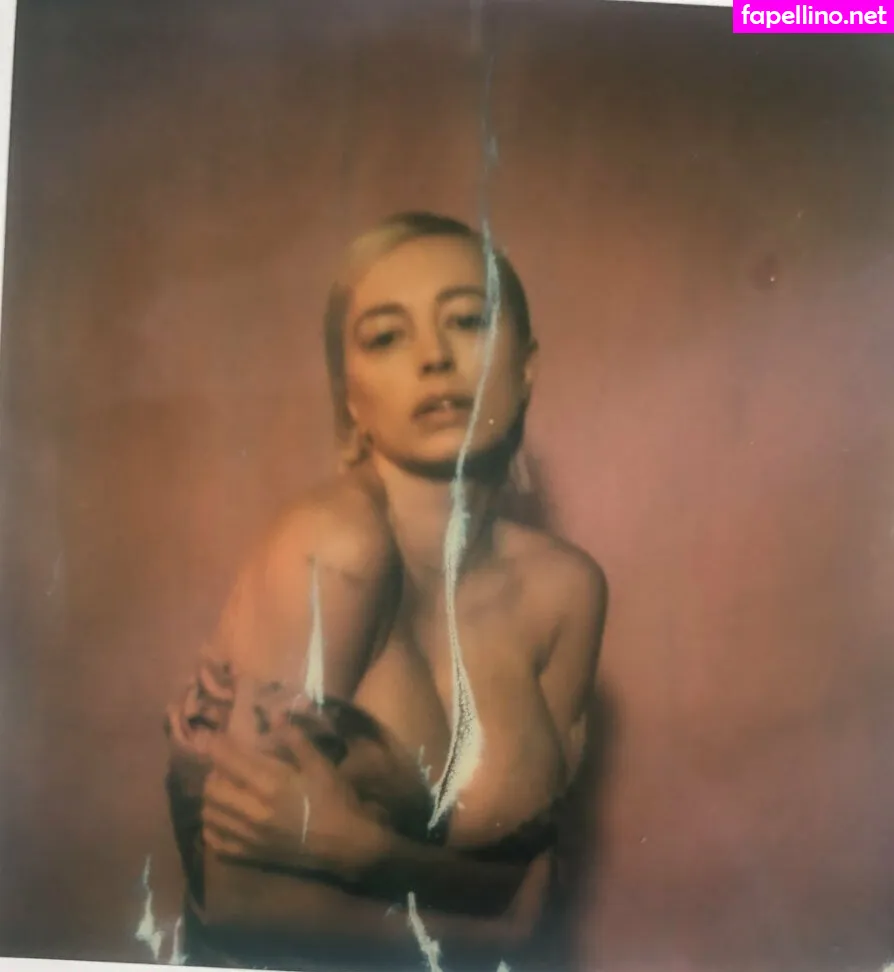 carolinevreeland Nude Leaked OnlyFans Photo #T035BDtW09