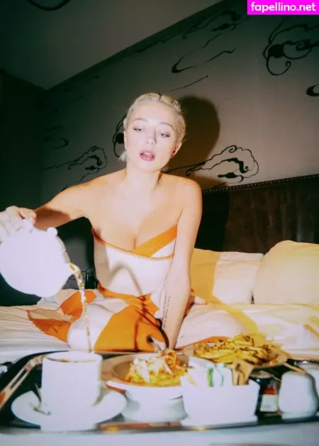 Carolinevreeland OnlyFans Thumbnail #aVyxLjyHws