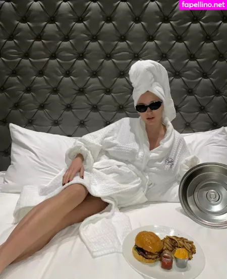 Carolinevreeland OnlyFans Thumbnail #vonQoGQ1sg