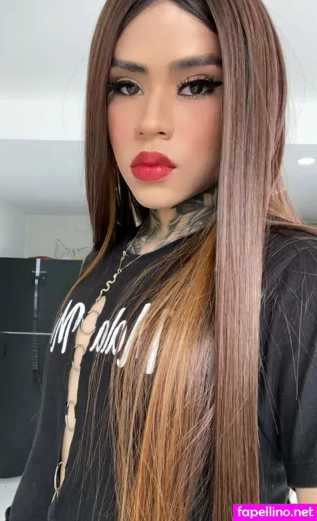 Carolinewillsom OnlyFans Thumbnail #GdLeVbfepH