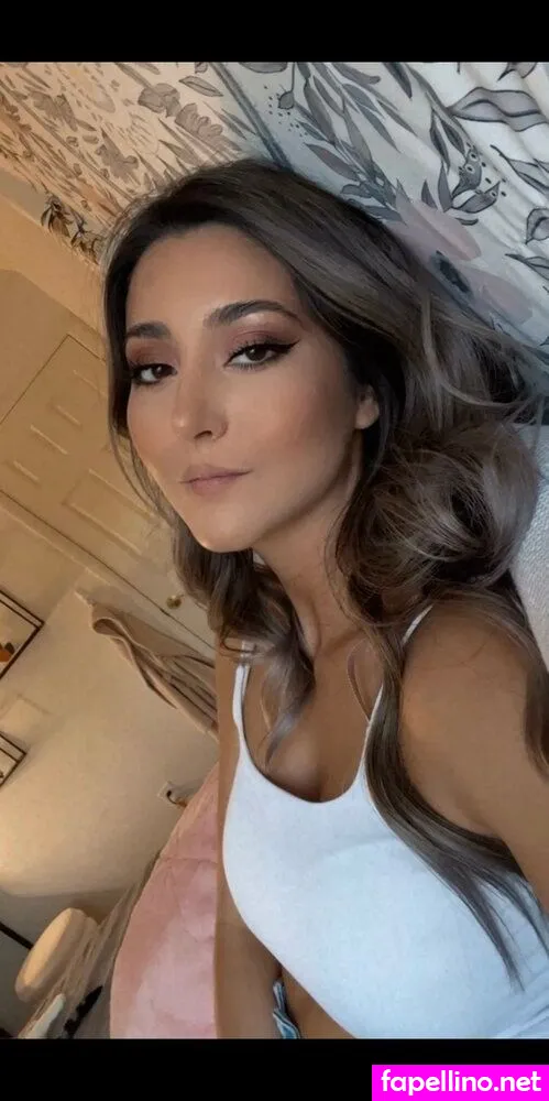carolinnejeann Nude Leaked OnlyFans Photo #FraAqLPp05