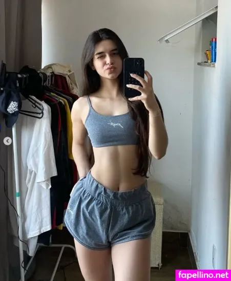 Carolinydias OnlyFans Thumbnail #WUp72JMXfo