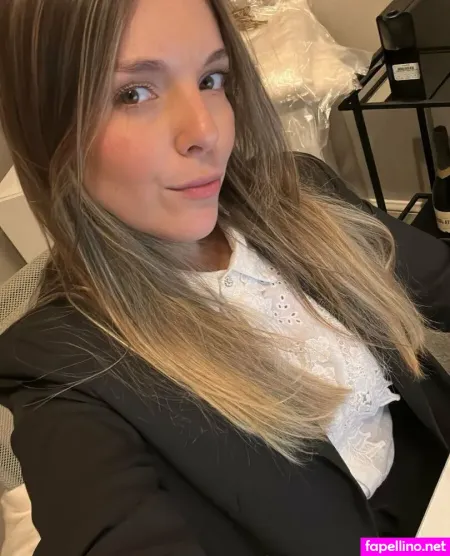 Caroluvip1 OnlyFans Thumbnail #YQmQ291vMx