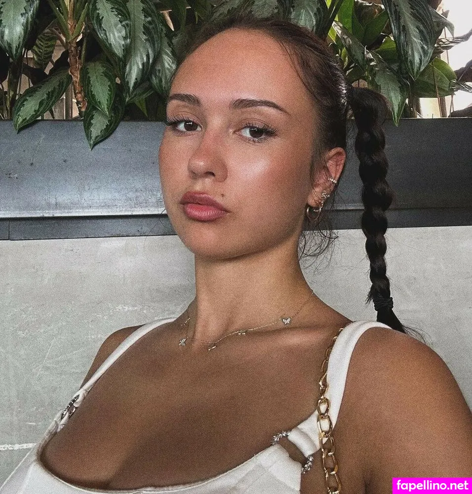 carolyn.kn Nude Leaked OnlyFans Photo #ktnYjbjs41