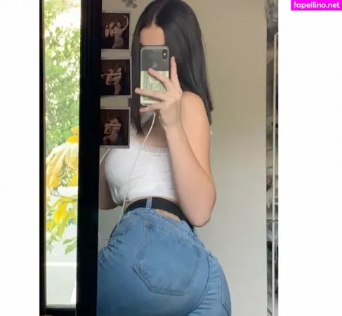 Carolyn Marcinkus OnlyFans Thumbnail #51OVZzX7Ee