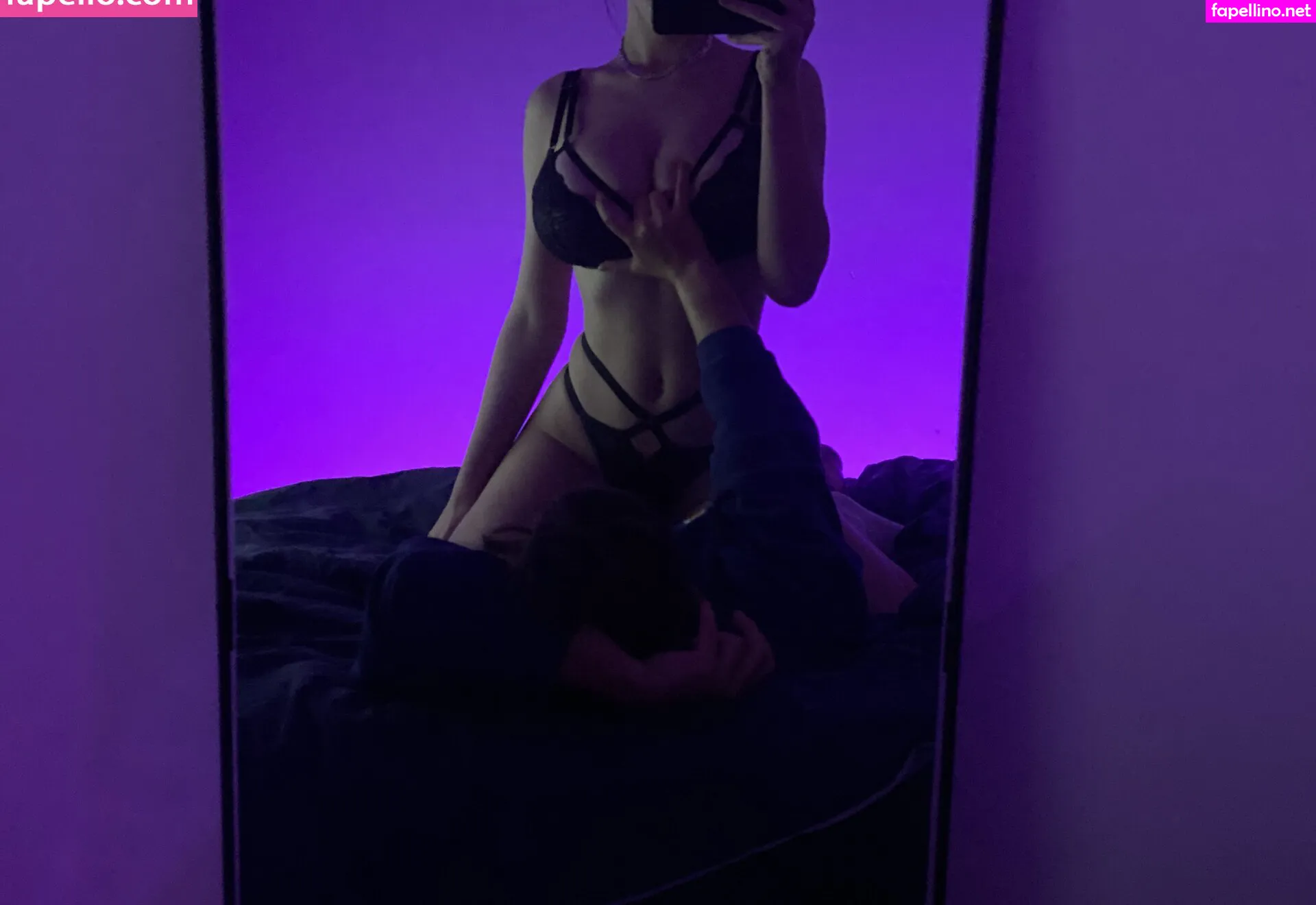carolyn.marcinkus, x_gracelaura_x Nude Leaked OnlyFans Photo #ziYXWNvLCk
