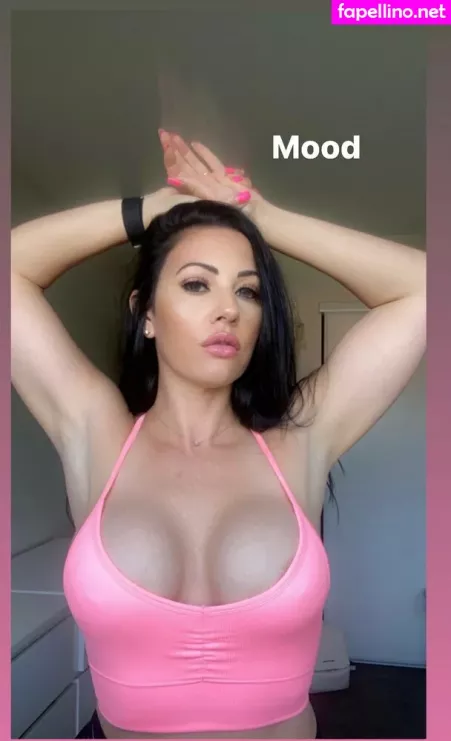 Carolyn Martin OnlyFans Thumbnail #ksfdq3uJAY