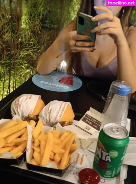 Carolzinha OnlyFans Thumbnail #1IWWEKFeKq