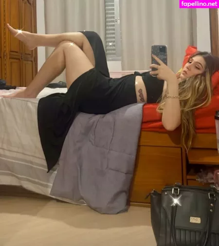 Carolzinha OnlyFans Thumbnail #454m70q3qO