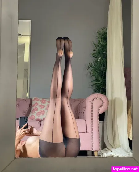 Caroorttiz OnlyFans Thumbnail #BoC6iFf1zt