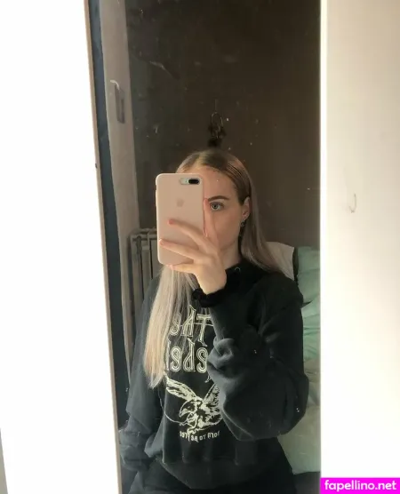 Carothedolly OnlyFans Thumbnail #BpNUhCeloy