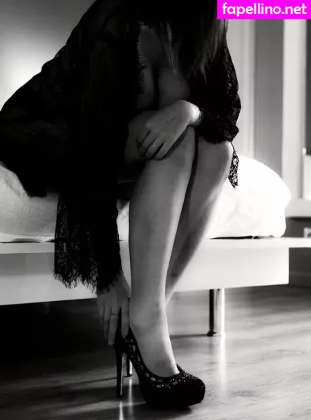 Carovicapo OnlyFans Thumbnail #aiRFLDUhSX