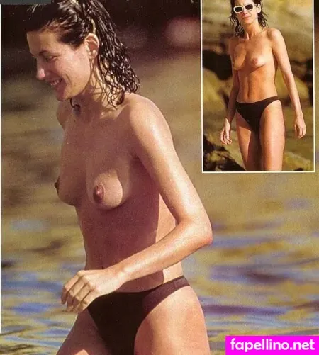 Carrie Anne Moss OnlyFans Thumbnail #xg94hO6TJW