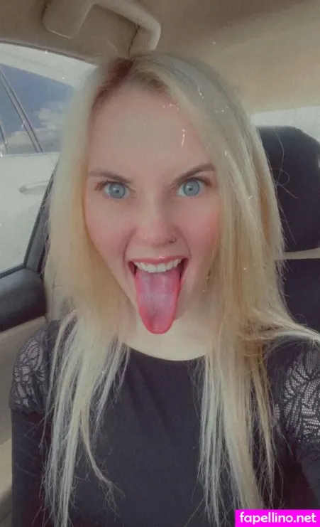 Carrie Cannie Carrie Cannie OnlyFans Thumbnail #3cnOJabyk5