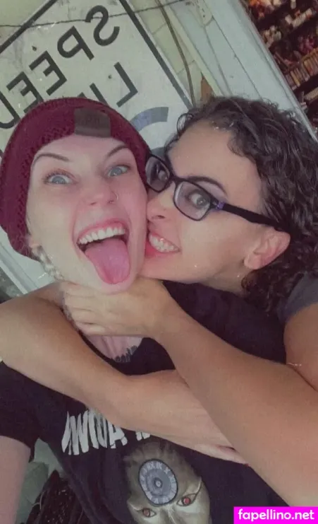 Carrie Cannie Carrie Cannie OnlyFans Thumbnail #4X2iZrjcYs