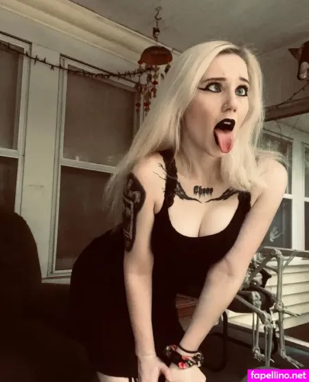 Carrie Cannie Carrie Cannie OnlyFans Thumbnail #CjioKbuCKw