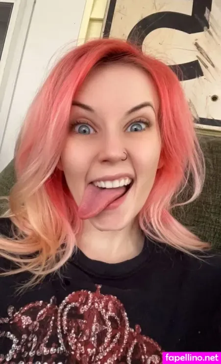 Carrie Cannie Carrie Cannie OnlyFans Thumbnail #JcIHBOhXwQ