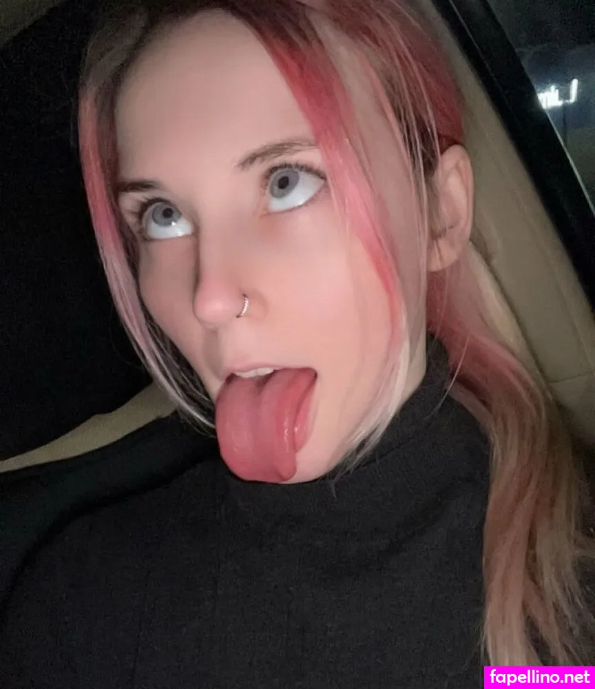 carrie_cannie Nude Leaked OnlyFans Photo #Qc2WvnAkun