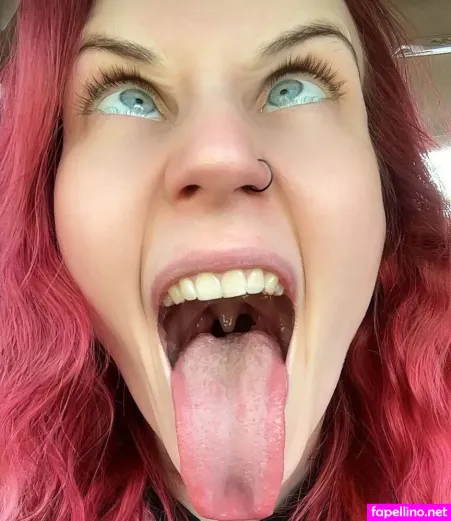 Carrie Cannie OnlyFans Thumbnail #ronQNW0ohS