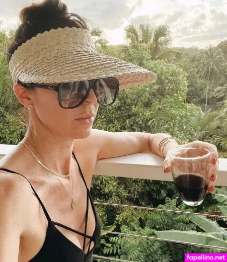 Carrie Gebb OnlyFans Thumbnail #4u5ZGb4Urg