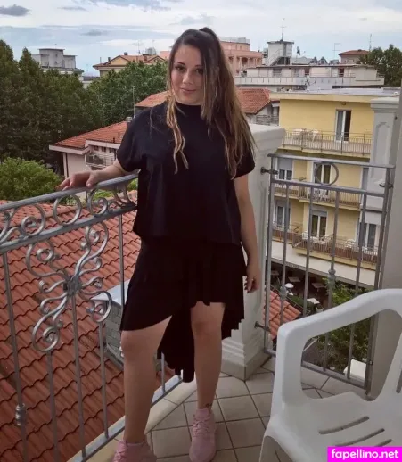 Carrie Schreiner OnlyFans Thumbnail #AB4OoeoFuK