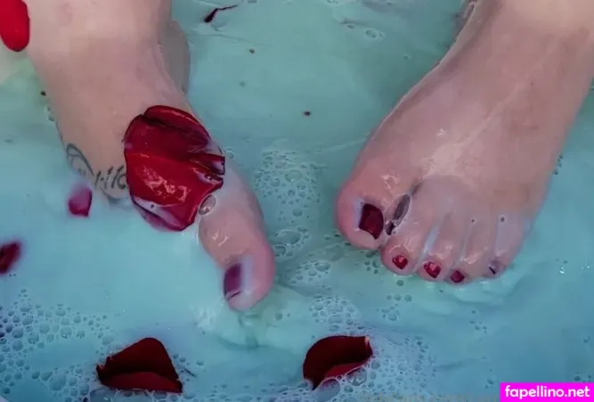 Carrotcaketoots OnlyFans Thumbnail #Vtdu0ZVUBs